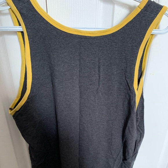 Boston bruins tank - Picture 3 of 3